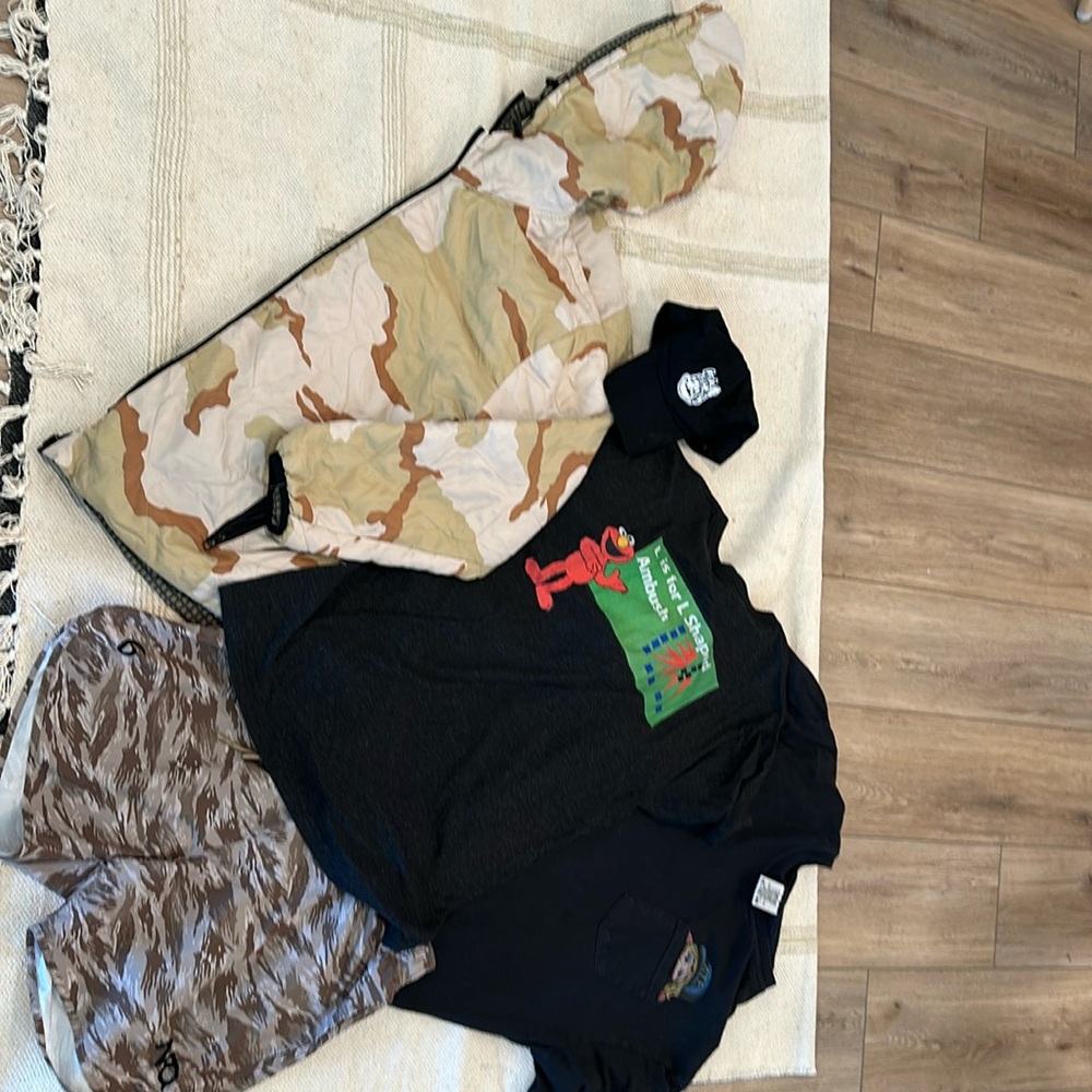 Men’s bundle military style clothing 7 shirts 2 shorts 1 hat and 1 jacketed